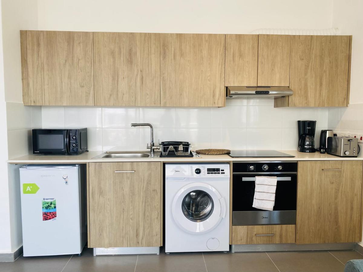 Silver Line 1-Bedroom Apartment In Larnaca Exterior foto